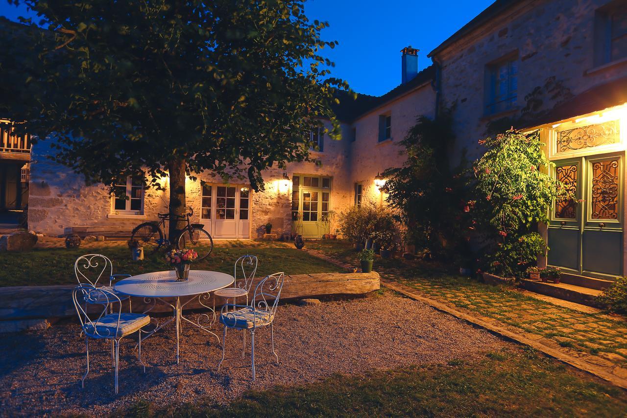 La Petite Ferme Bed & Breakfast Cherence Exterior photo